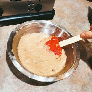 香蕉椰粉蛋糕Coconut Flour Blondie(无面粉无油)的做法 步骤3