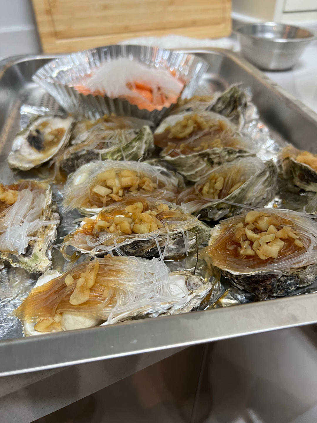 蒜蓉粉丝蒸生蚝