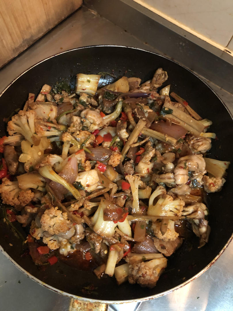 干锅牛蛙