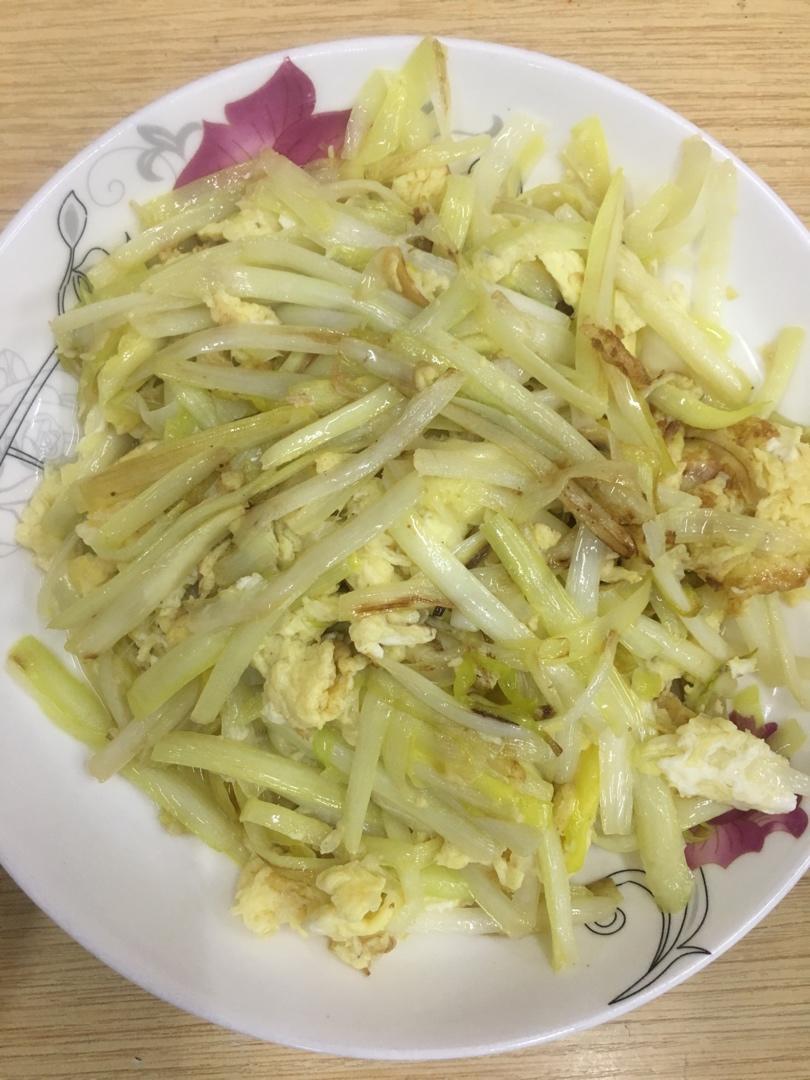 韭黄炒蛋