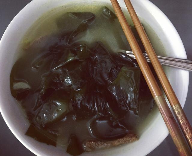 韩式海带牛肉汤的做法