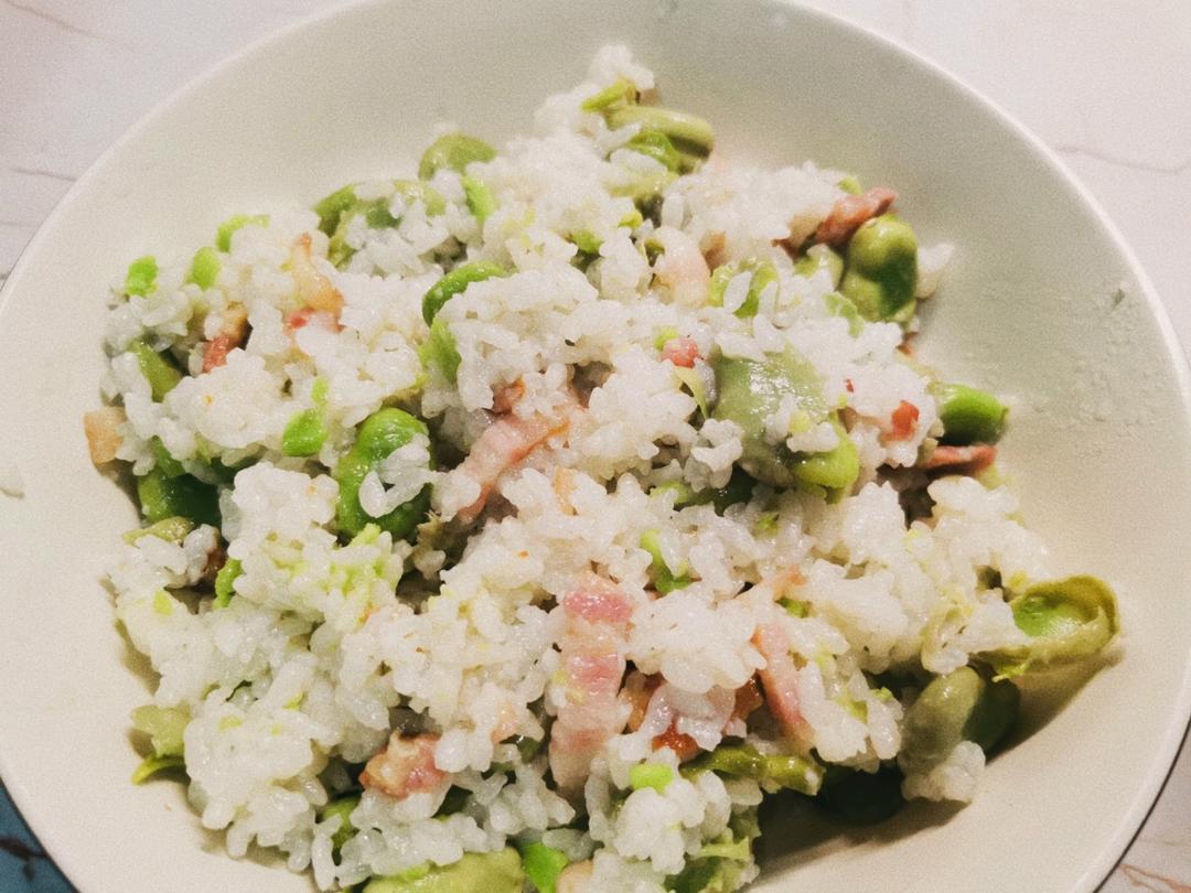 蚕豆焖饭