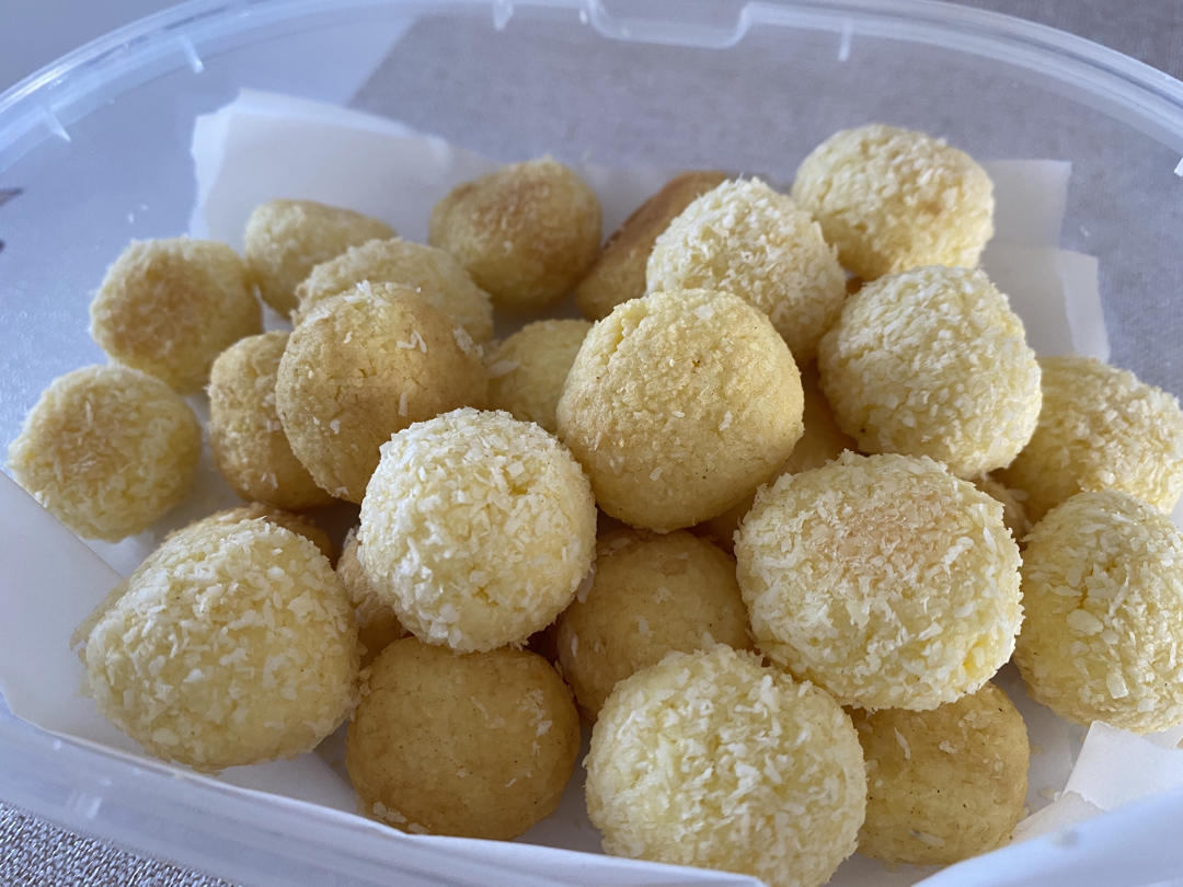 椰蓉小球
