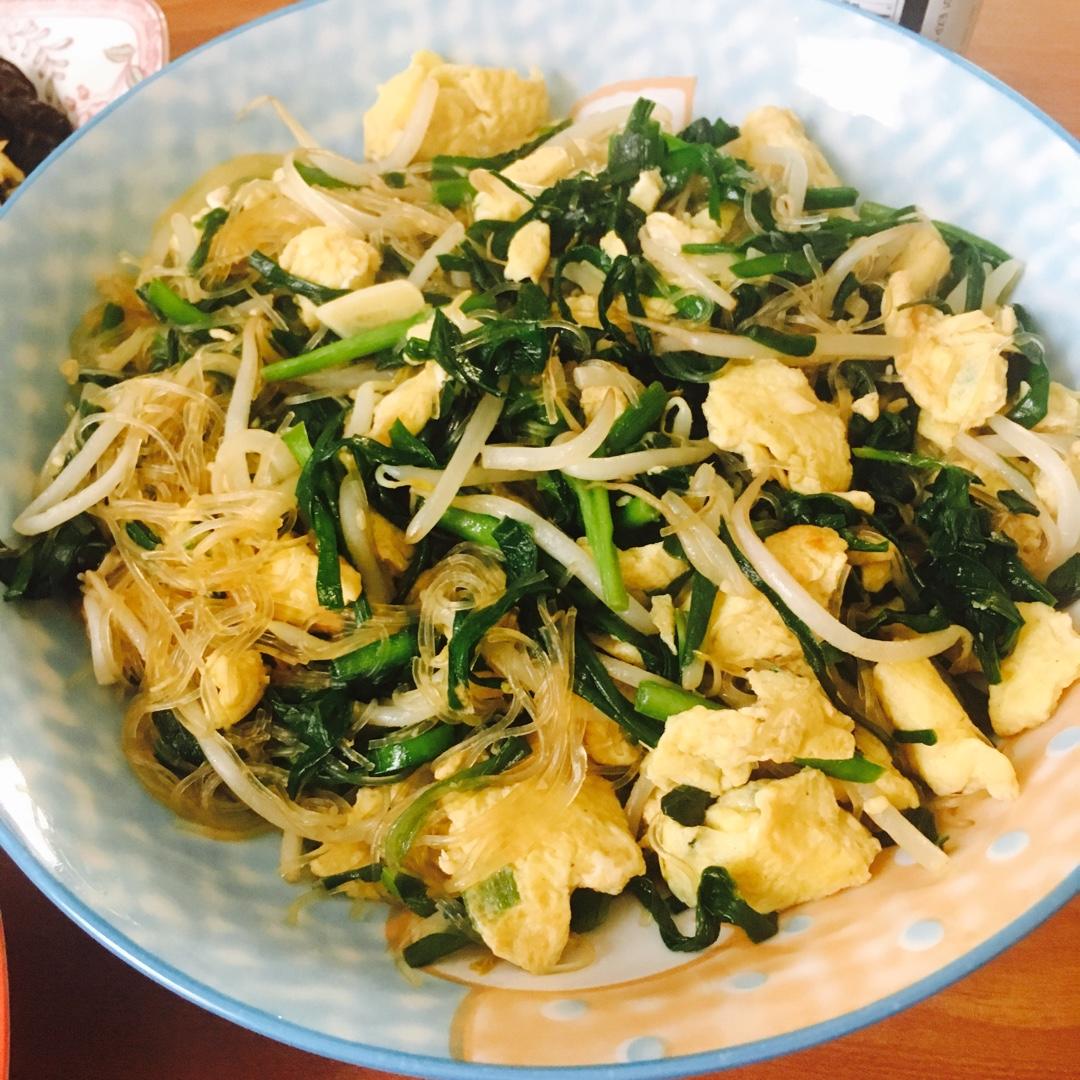 韭菜鸡蛋炒豆芽