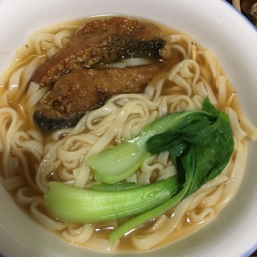 爆鱼面