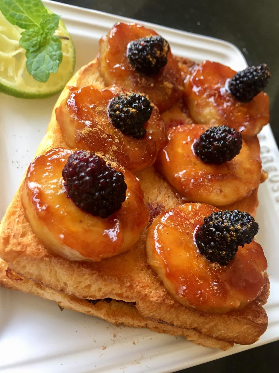 烤香蕉花生吐司