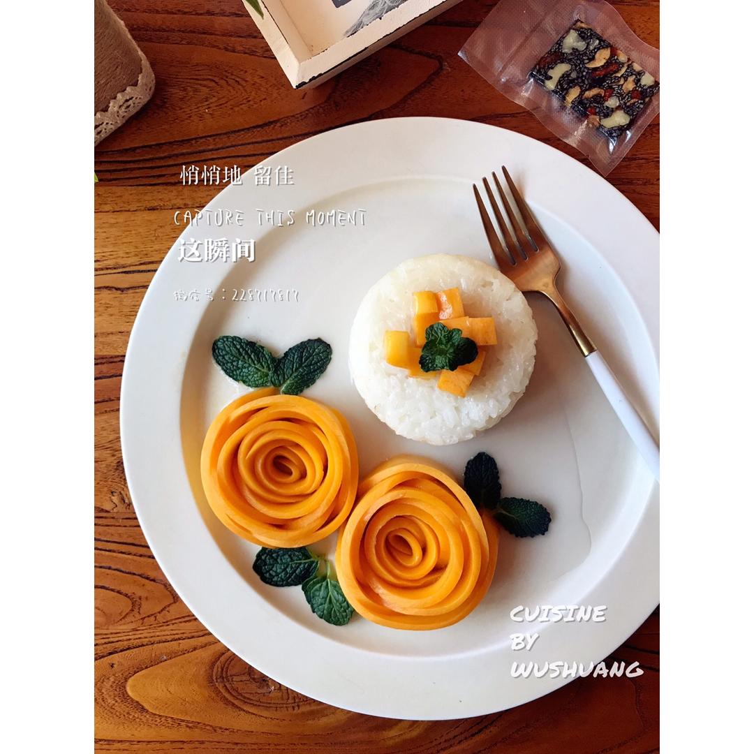 椰浆芒果糯米饭（附芒果玫瑰花做法）