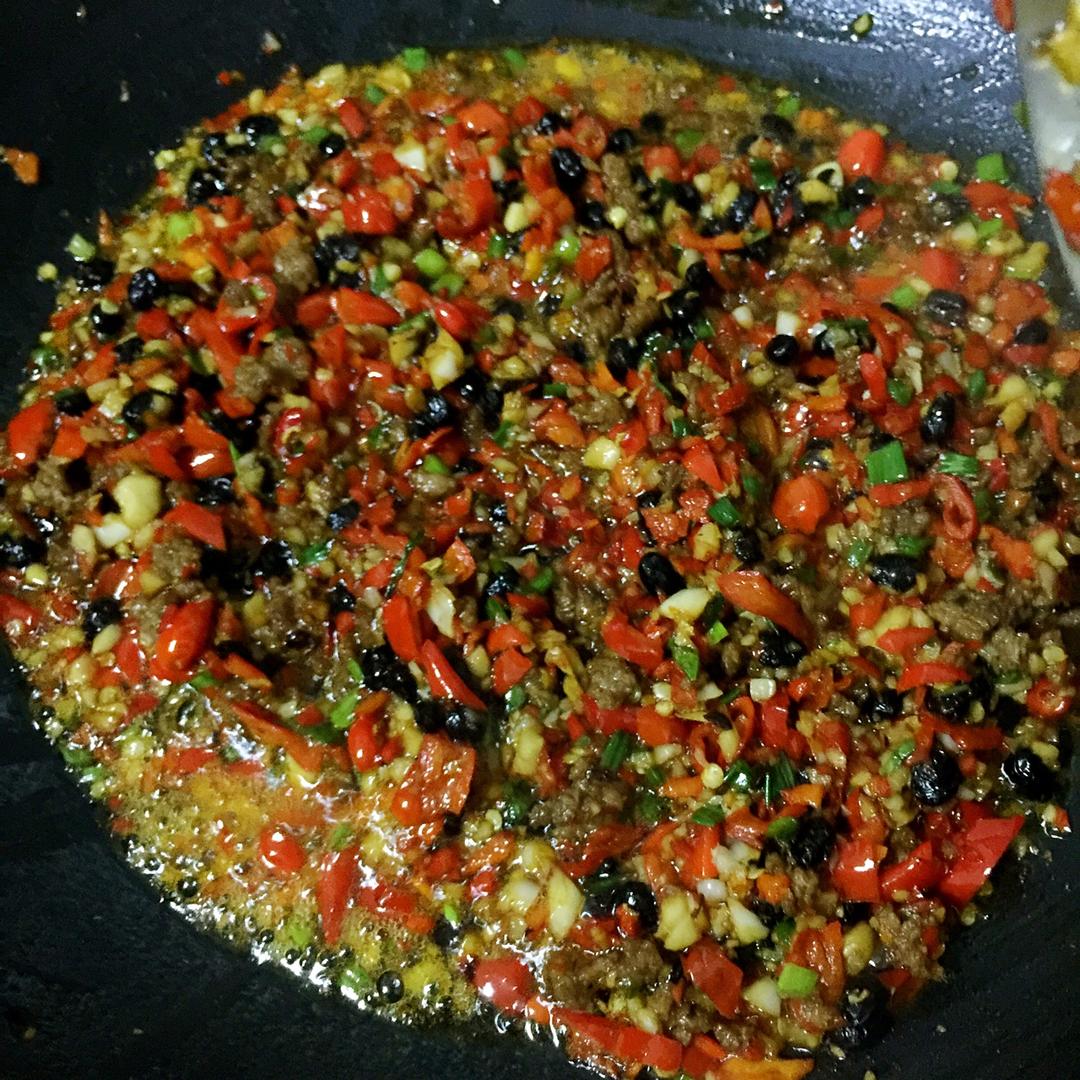 自制猪肉辣椒酱