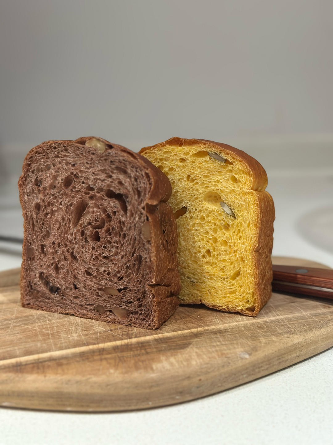 巨~巨好吃的巧克力奶油吐司