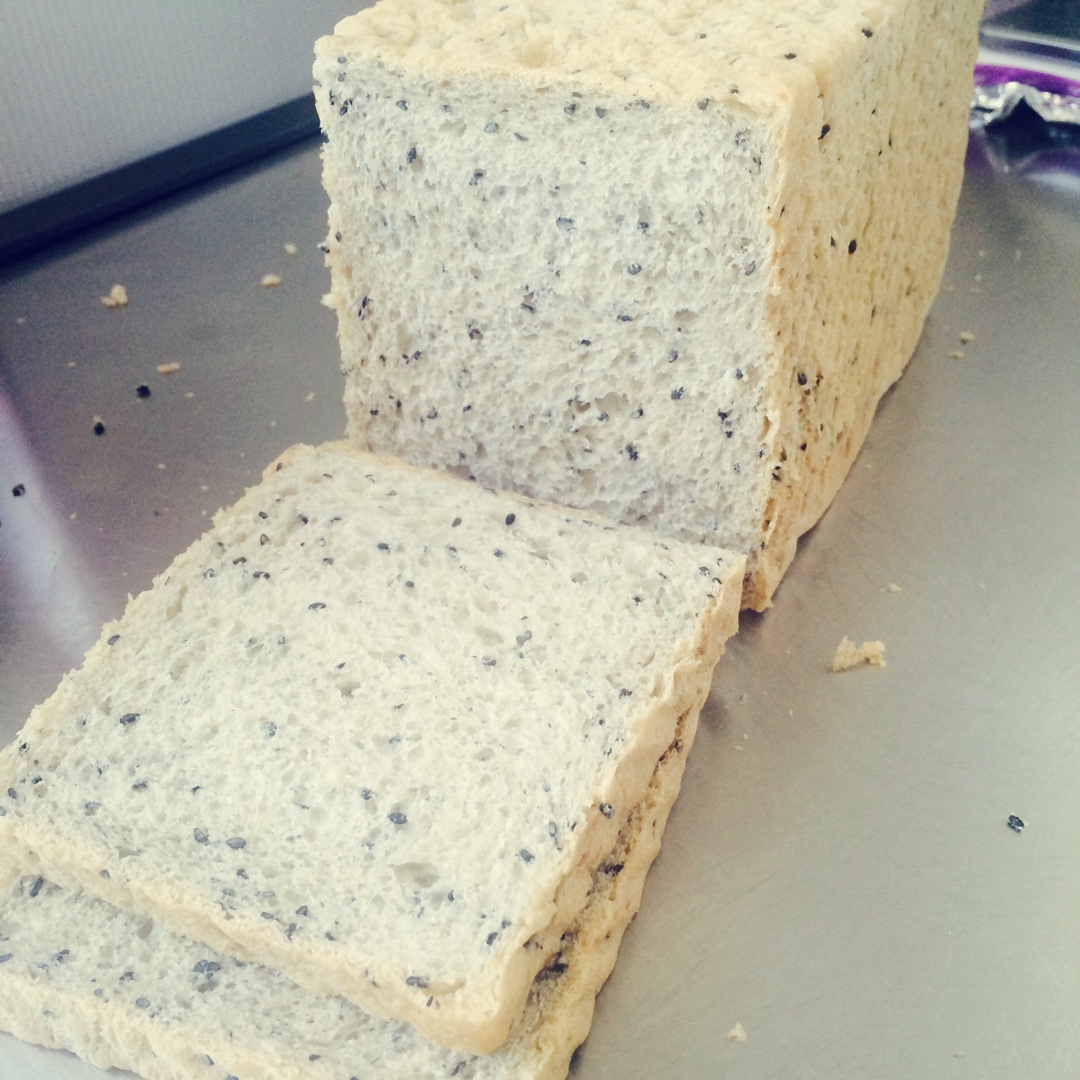 金大旺的黑芝麻吐司