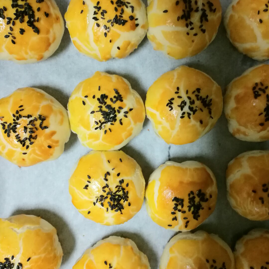 泳式鲜肉榨菜月饼