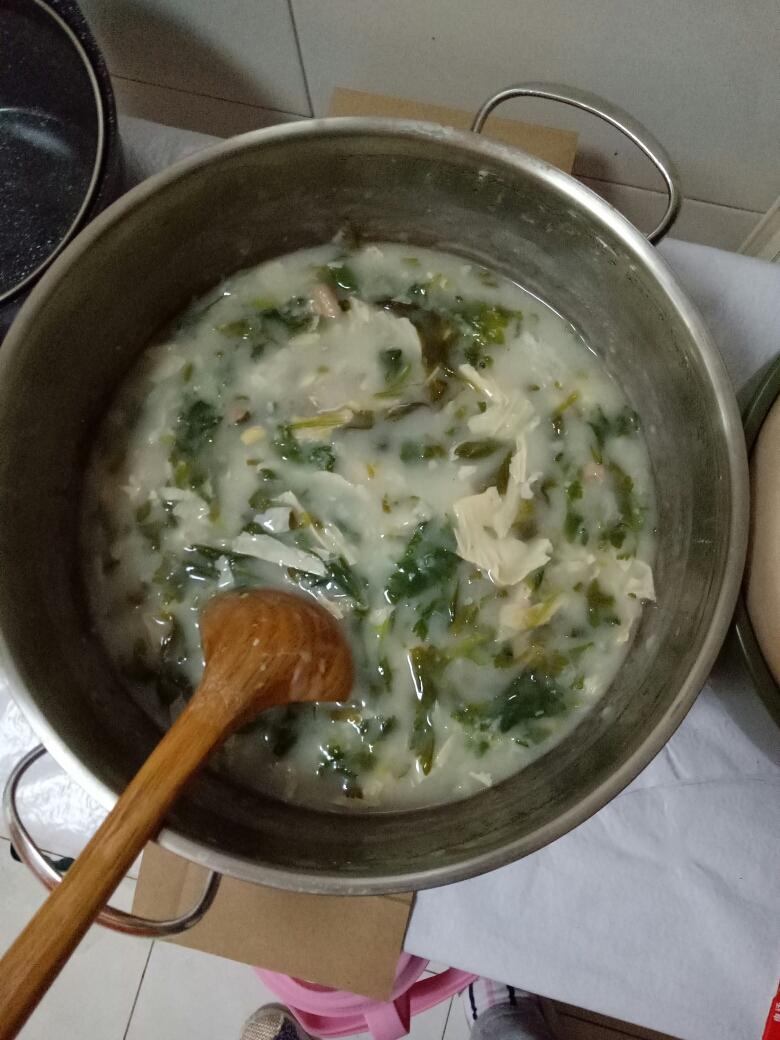 山东人的美食用料水克白面花生黄豆葱花胡椒粉豆皮糊涂的做法花生黄豆