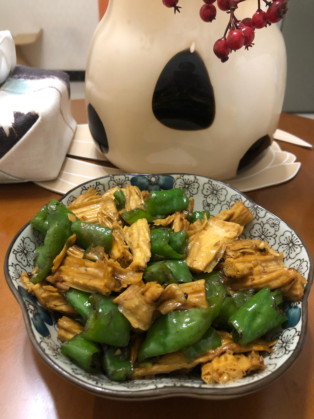 青椒炒腐竹