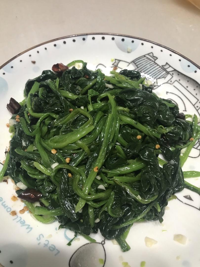 果仁菠菜
