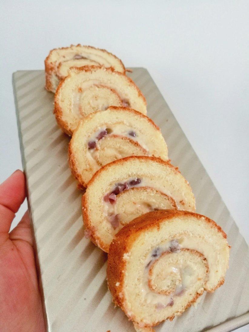 材料最简单的【低卡蛋糕卷】卡仕达戚风卷