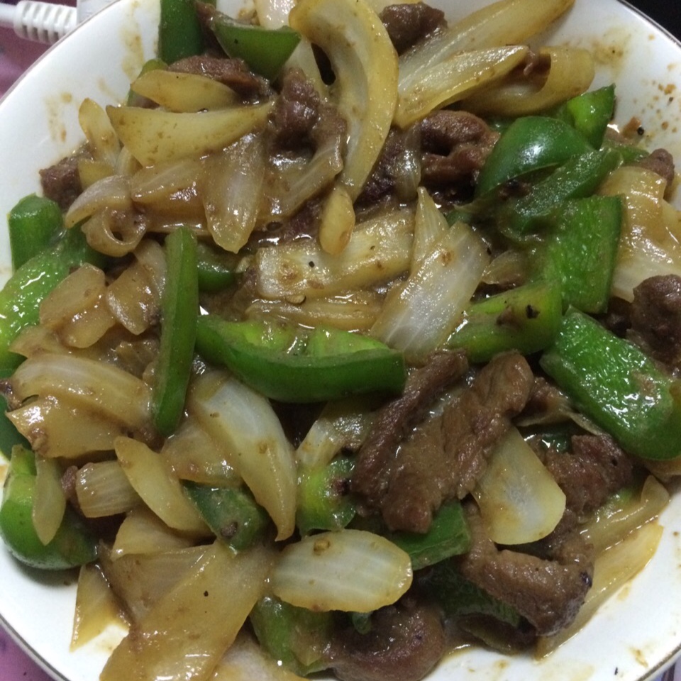 蚝油牛肉炒青椒