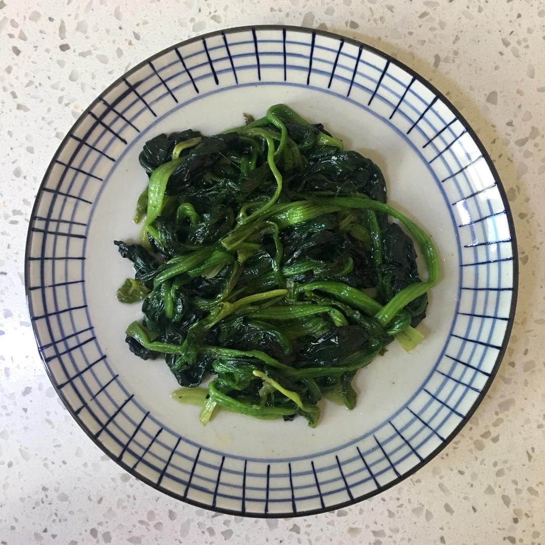 清炒菠菜