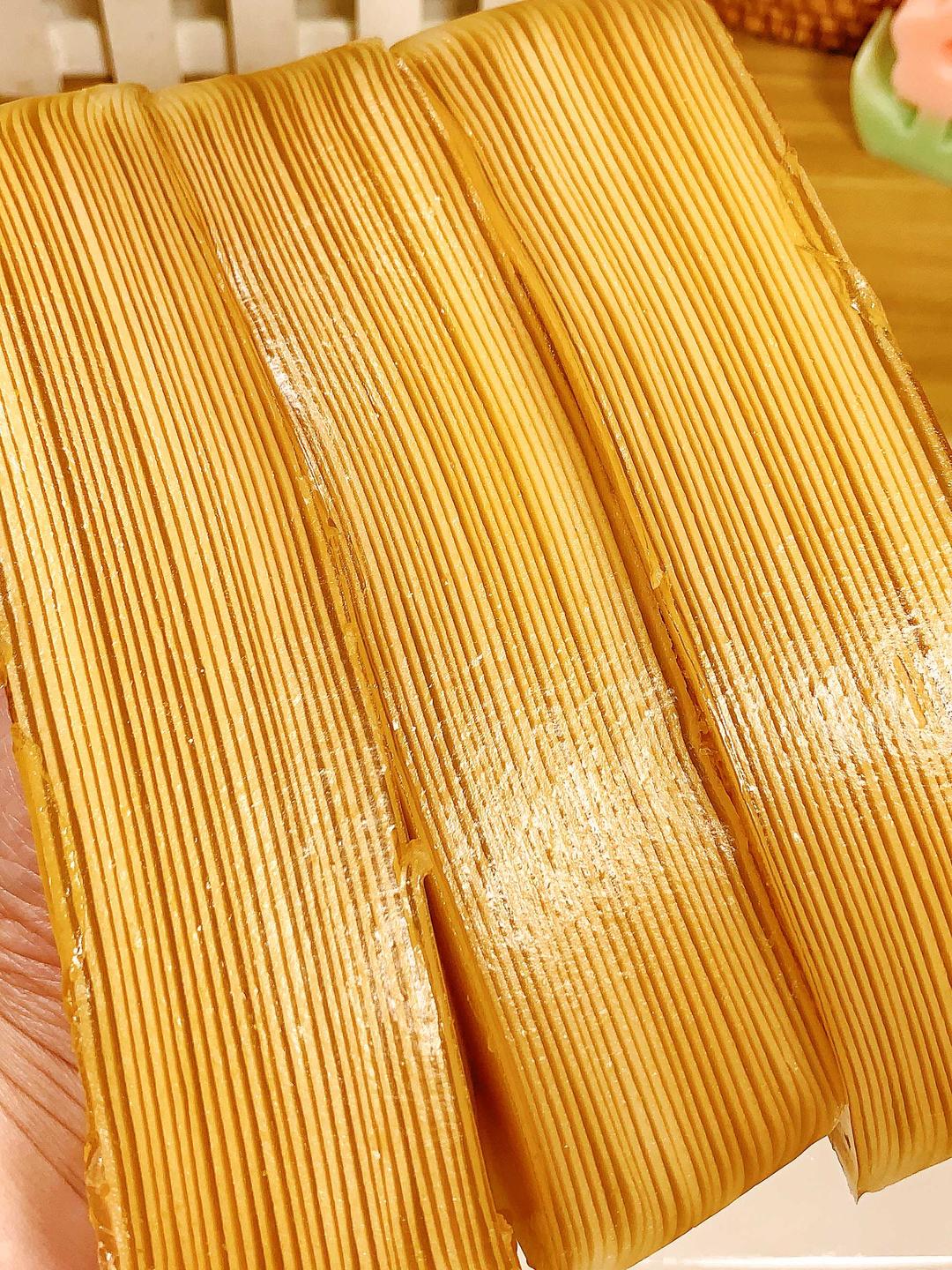 层次超多的拉丝椰汁千层马蹄糕，Q滑细腻，柔软有弹性~