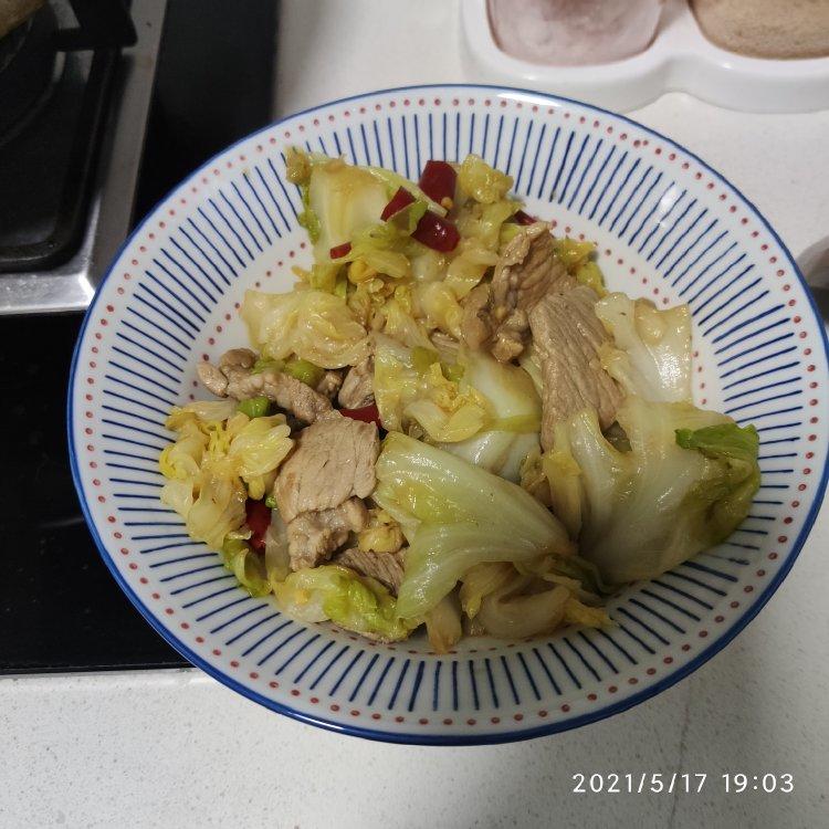 包菜炒肉