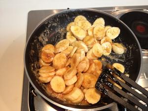 蜂糖花生醬香蕉的做法 步骤4