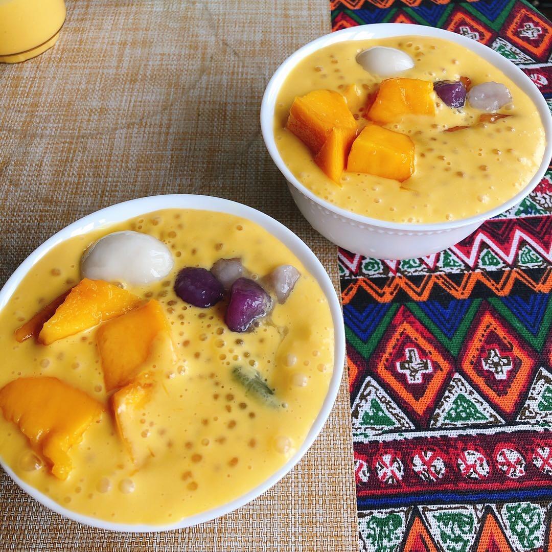 港式甜品——杨枝甘露(芒果西米露)附芒果花切法