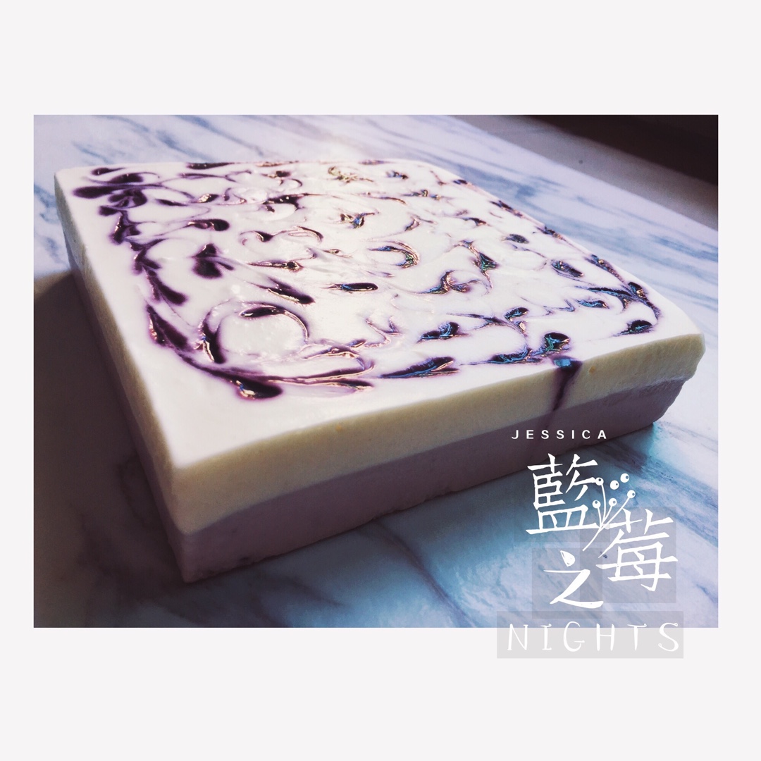 蓝莓芝士慕斯蛋糕