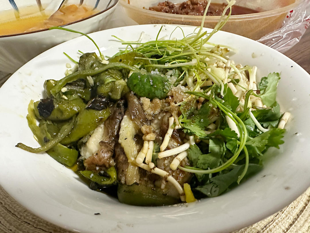 凉拌折耳根茄子