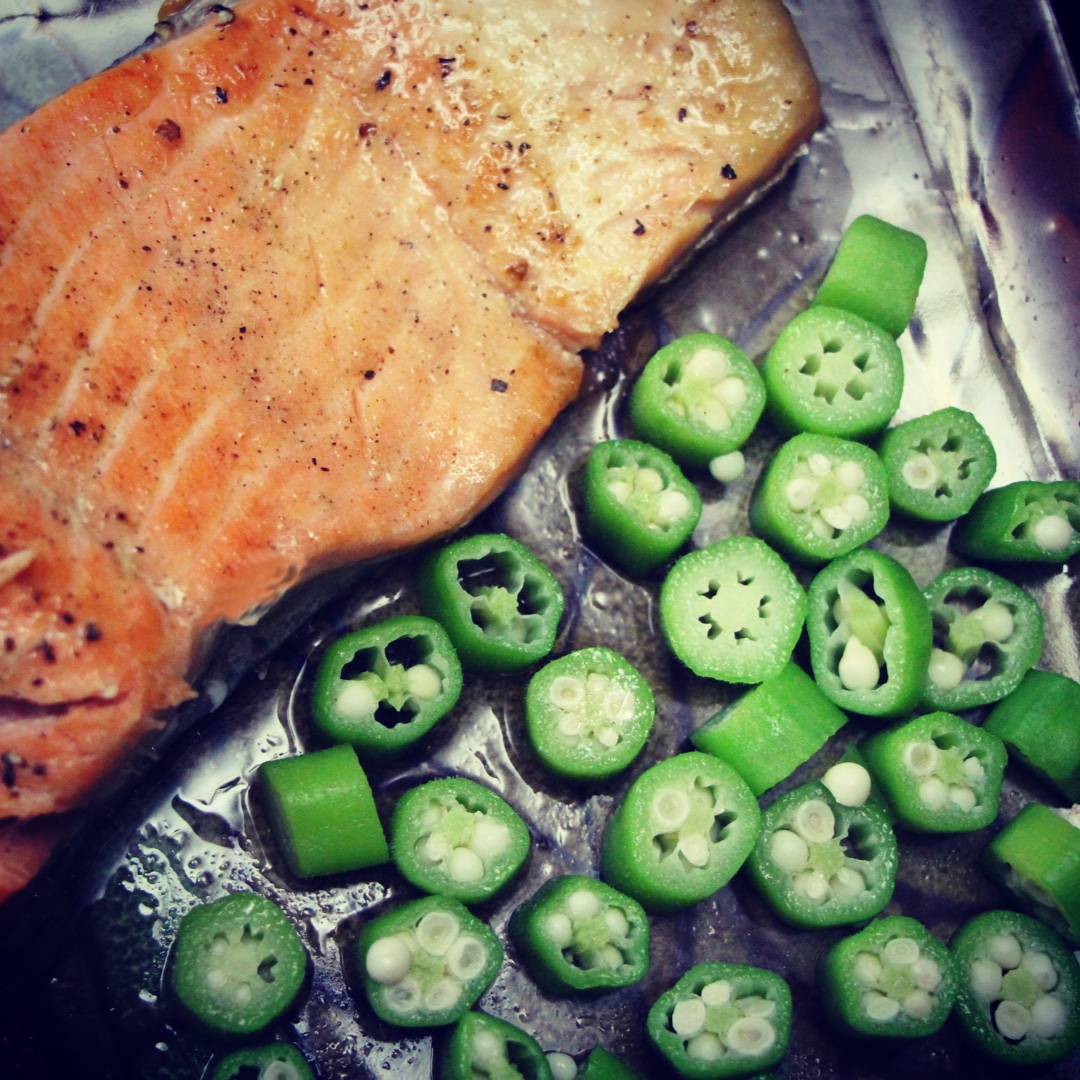 脆皮嫩肉——极致煎三文鱼