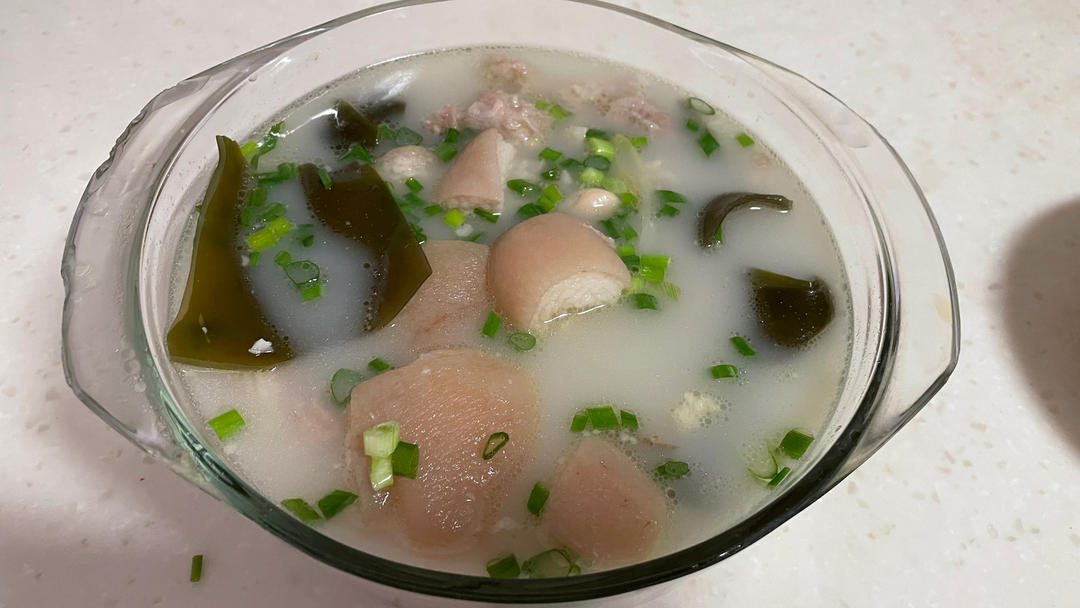 老妈蹄花汤