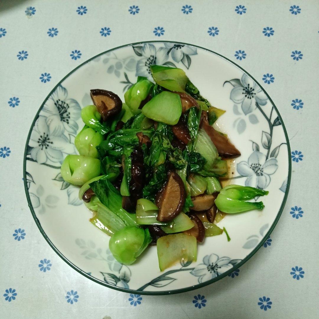 家常快手菜❗️低脂营养又美味的香菇油菜🥬