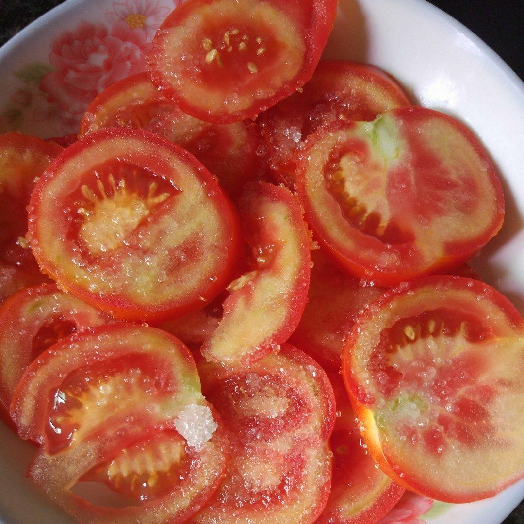 凉拌西红柿