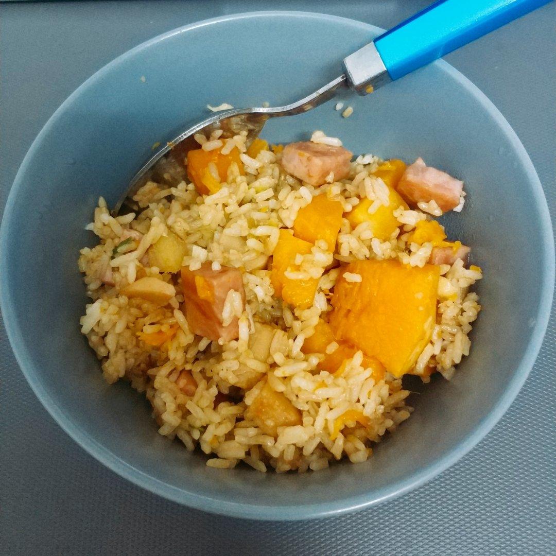美味到不行的南瓜饭
