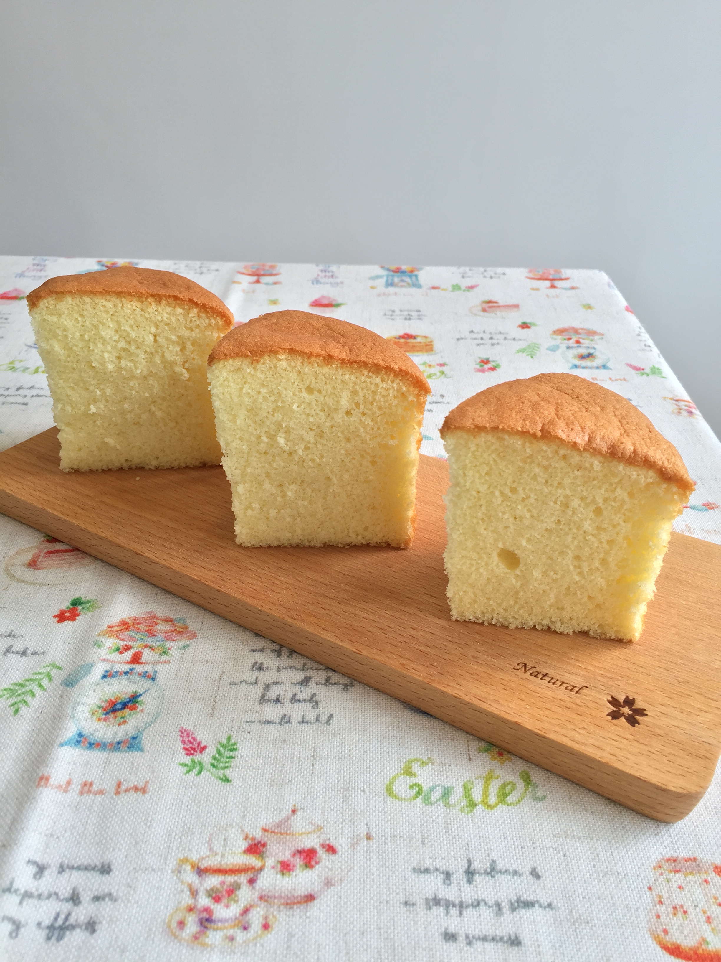 做蛋糕的小面包做的海绵蛋糕