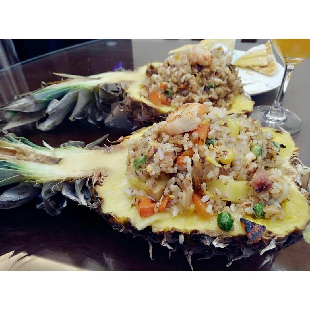 菠萝炒饭