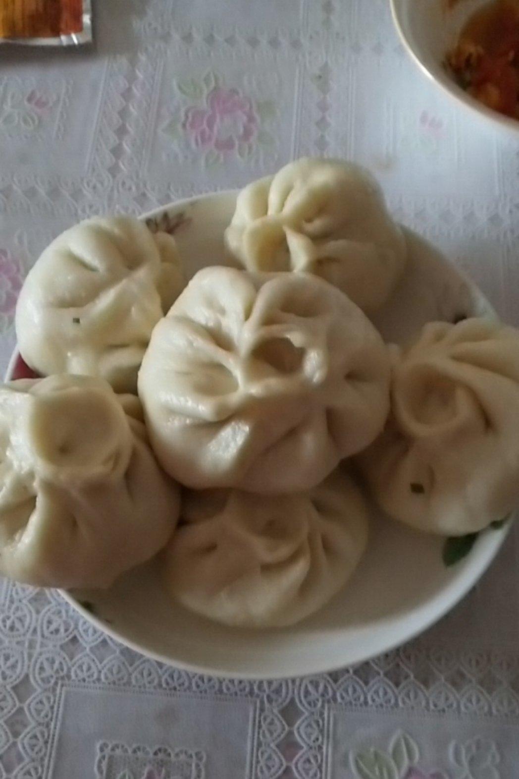 鲜肉包子