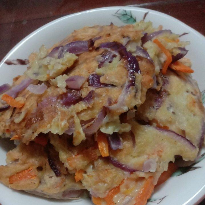 比肉饼好吃的洋葱鸡蛋煎饼