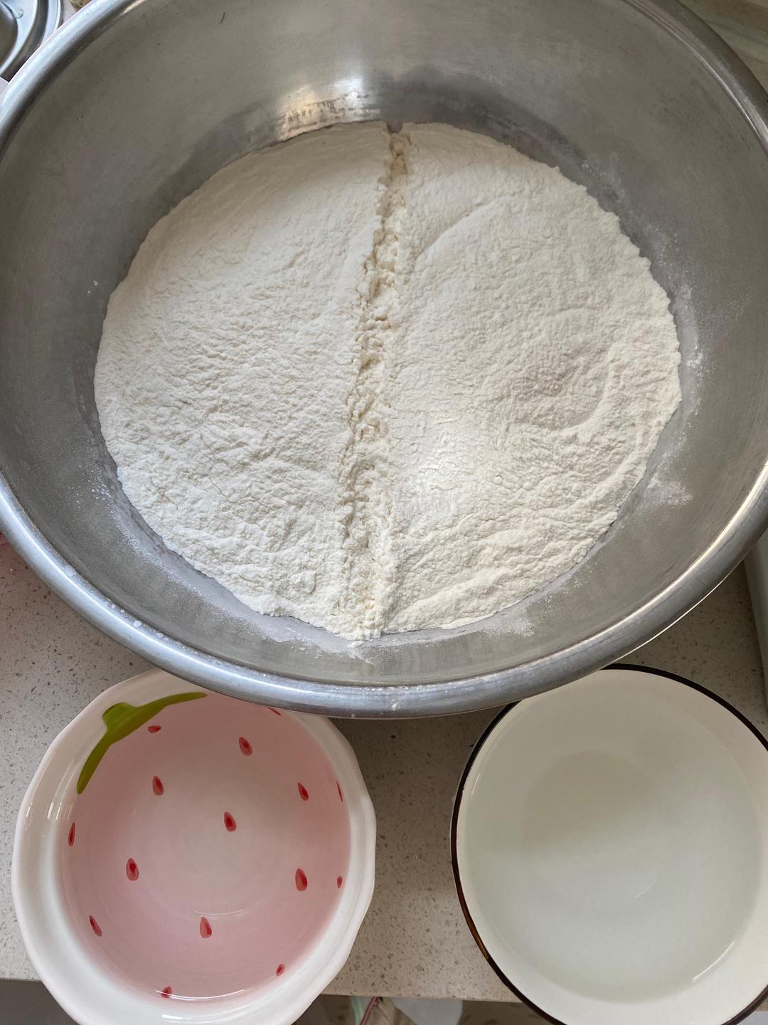 纯奶手撕吐司的做法 步骤1