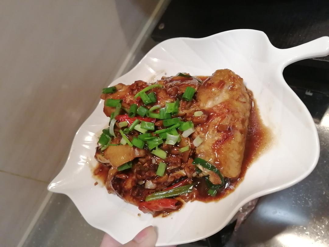 外婆教我的红烧鸡翅·连汤汁都狠好吃！！！