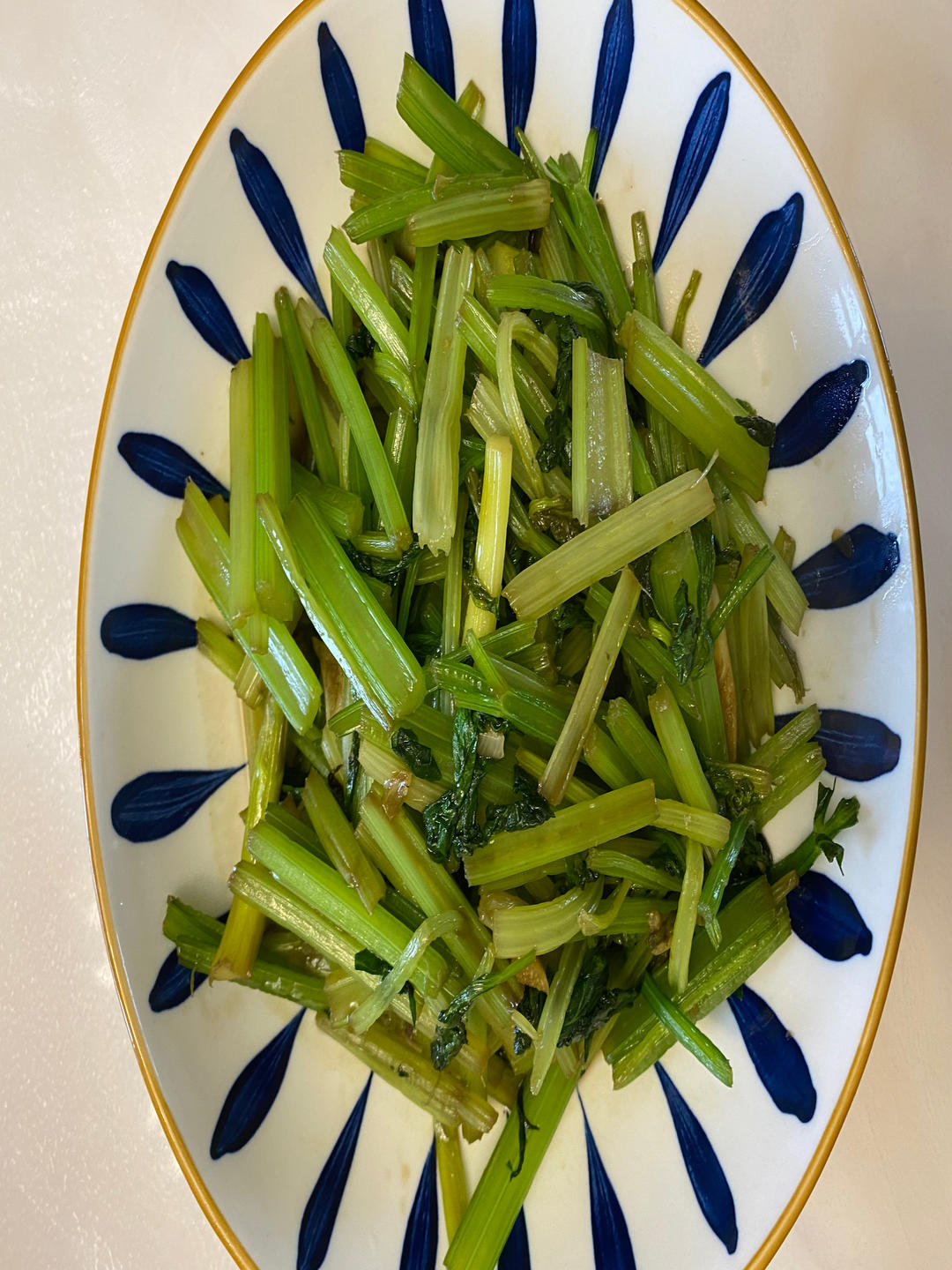 素炒芹菜