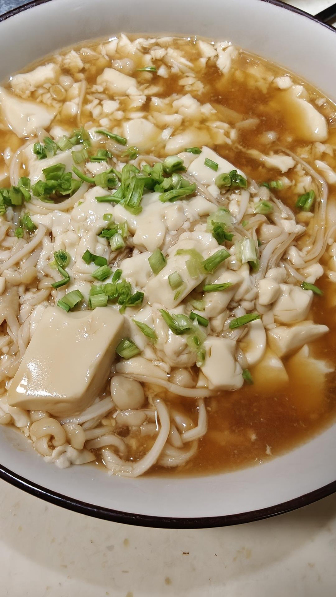 素🉑家常春笋，内酯豆腐扒金针菇