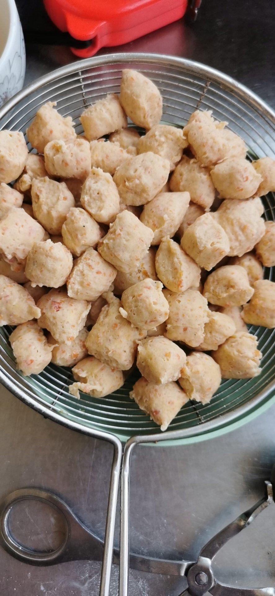 柒彩阳光做的宝宝辅食～快手鸡肉丸子