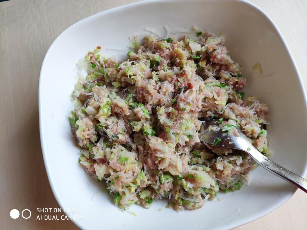 包菜猪肉水饺（甘蓝水饺）的做法 步骤13