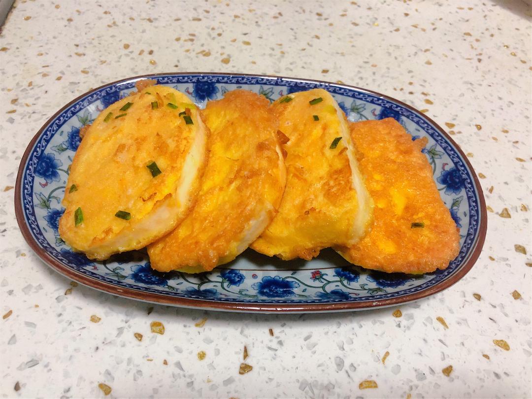鸡蛋液煎馒头
