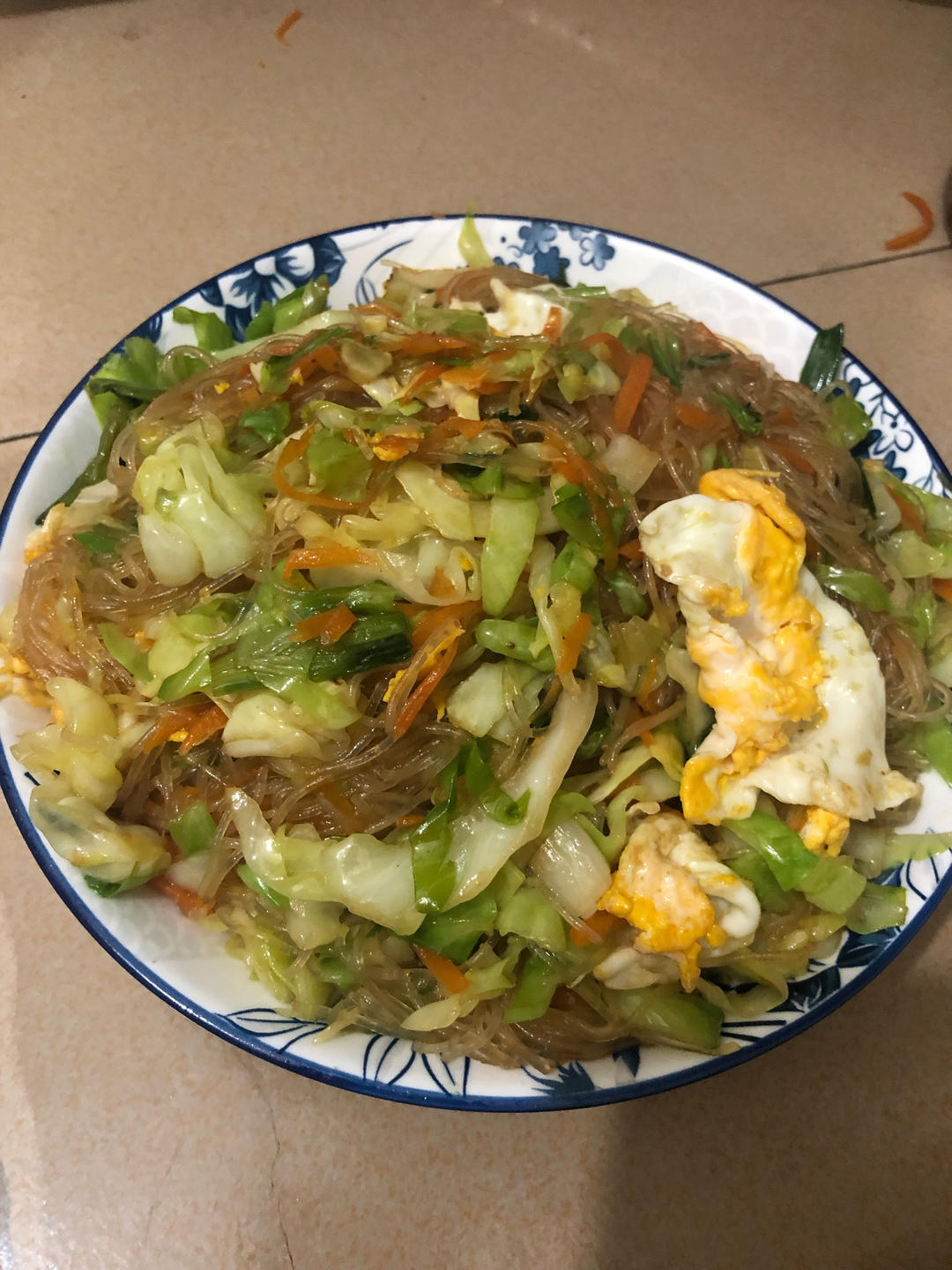 百吃不腻❗连吃三天都不够的包菜炒粉丝❗❗|||