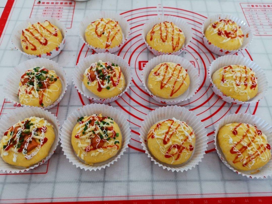 香肠肉松芝士面包（咸口面包）