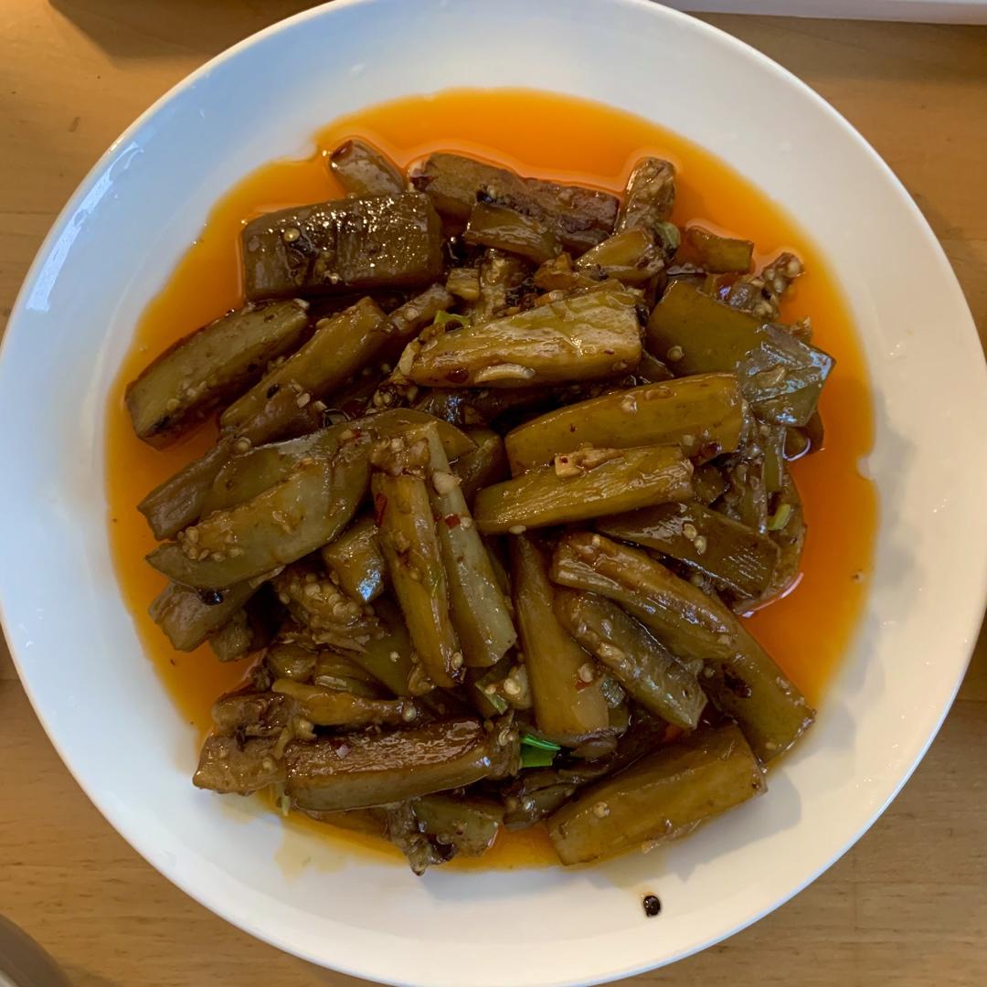 鱼香茄子是如此勾人，以至于连体重都不顾了！