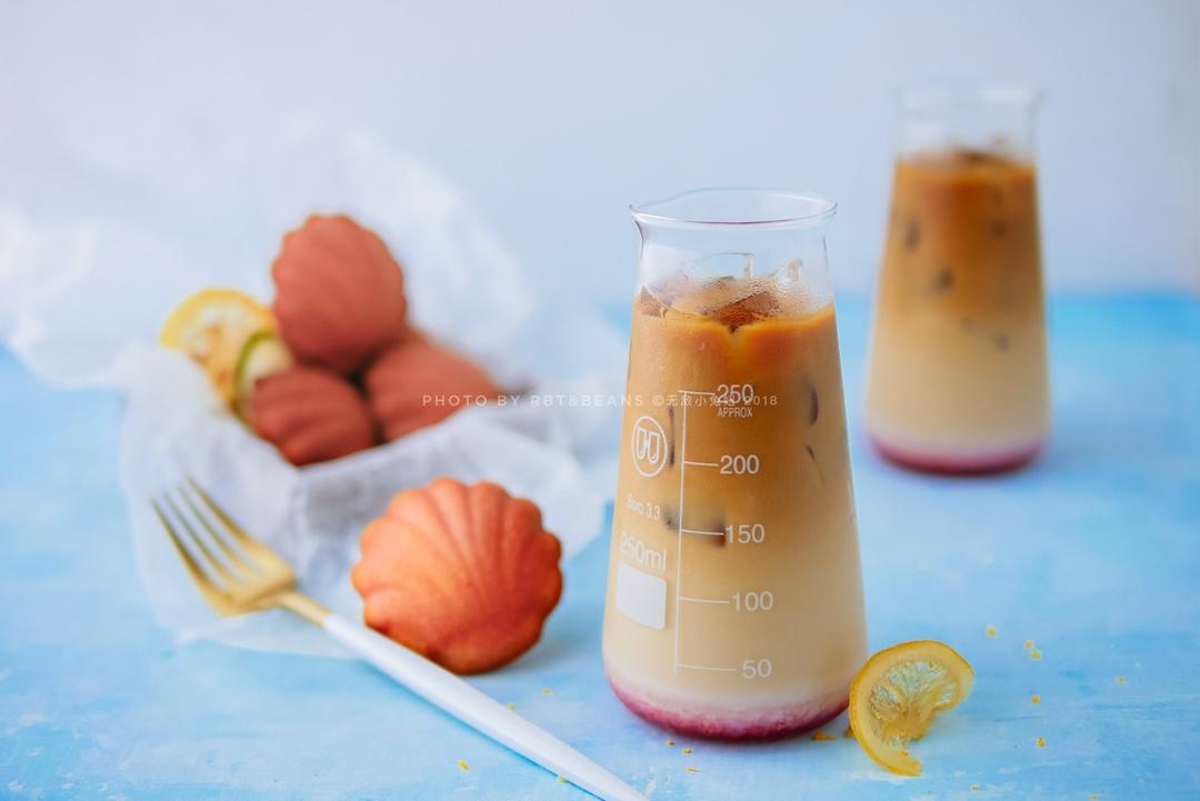视频【撩妹必备！渐变莓果冰拿铁】