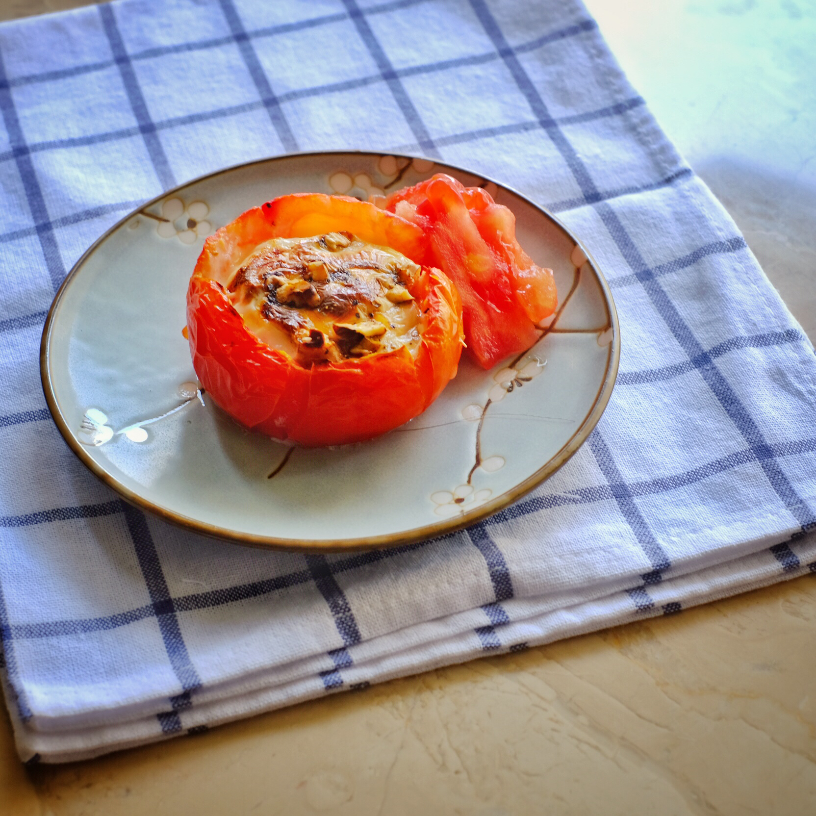 番茄鸡蛋杯（早餐鸡蛋杯升级版，彩椒鸡蛋杯姊妹篇）