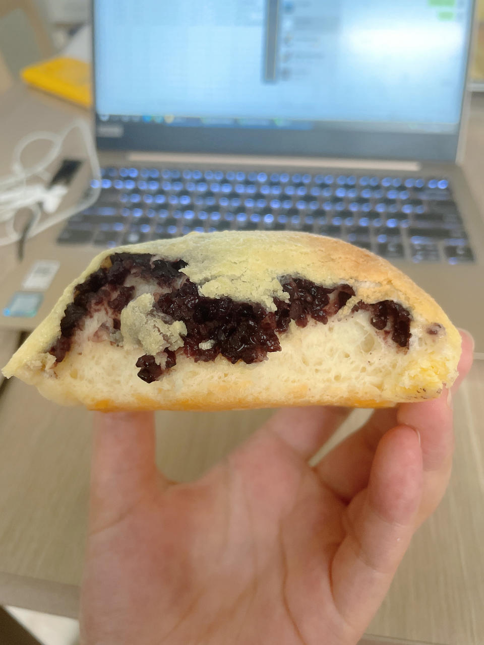 椰香紫米包包