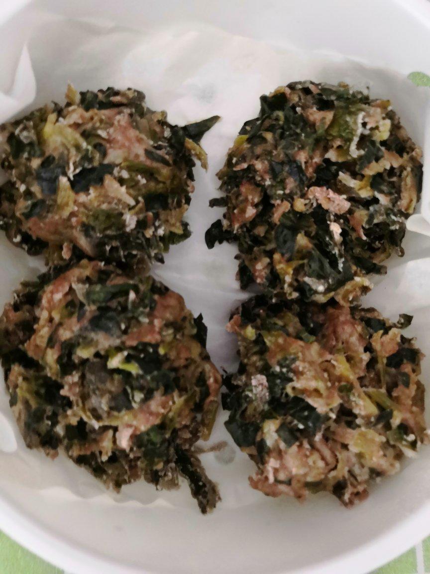 菠菜团子